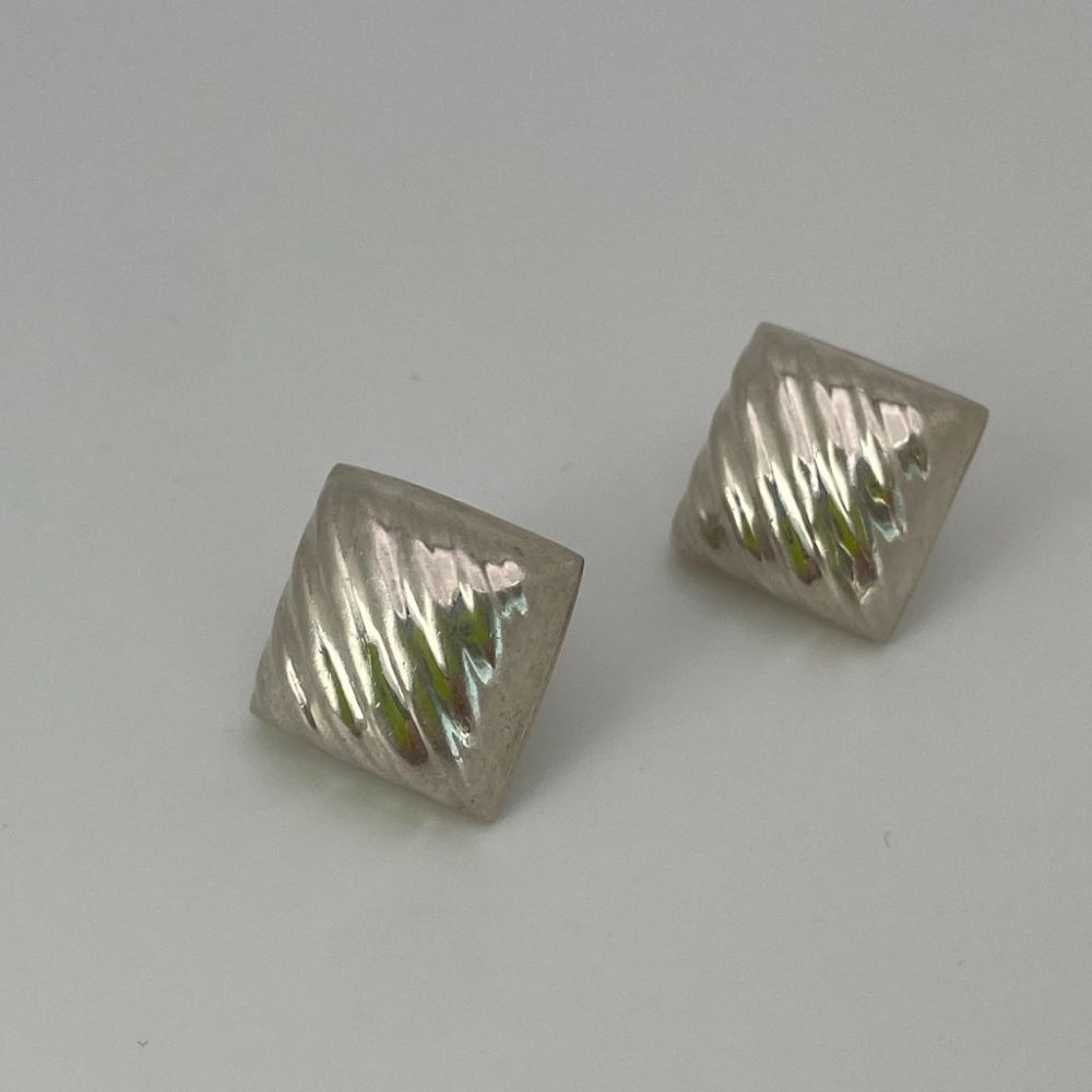 Vintage Zig Zag Pillow Stud Earrings Sterling Silver
